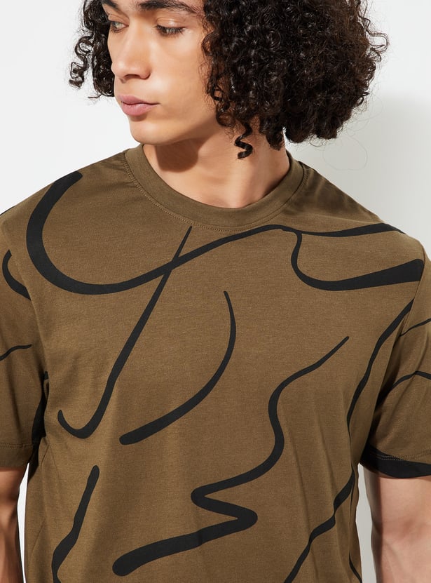 Everyday Men’s Slim Fit Printed T-shirt with Fashion Forward Look and Comfortable Fit