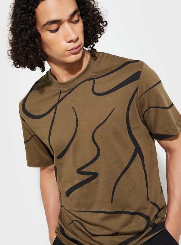 Everyday Men’s Slim Fit Printed T-shirt with Fashion Forward Look and Comfortable Fit