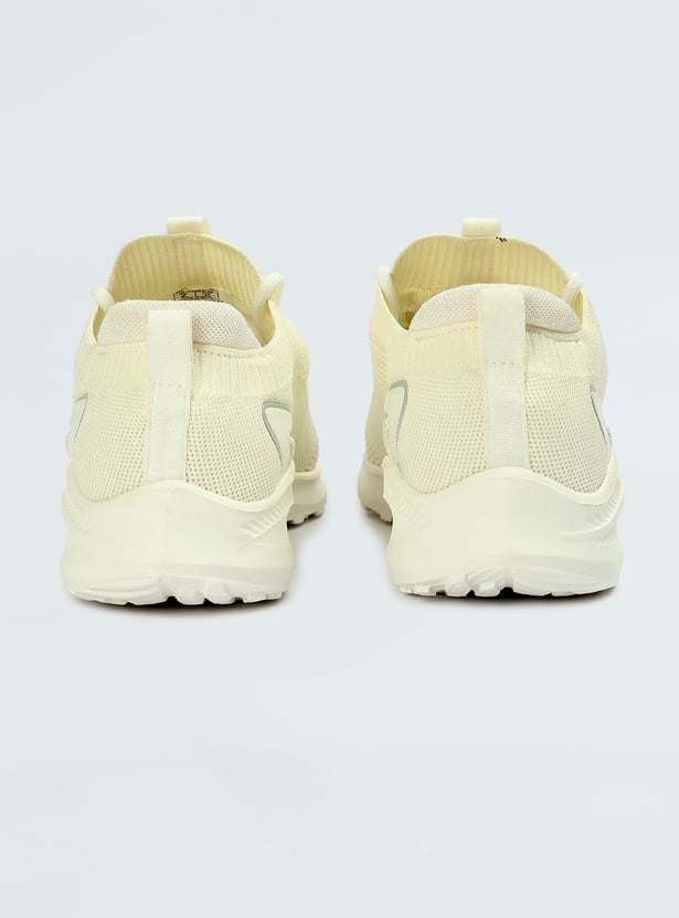 Modern Knit Athletic Shoes for Men with Lightweight Comfort