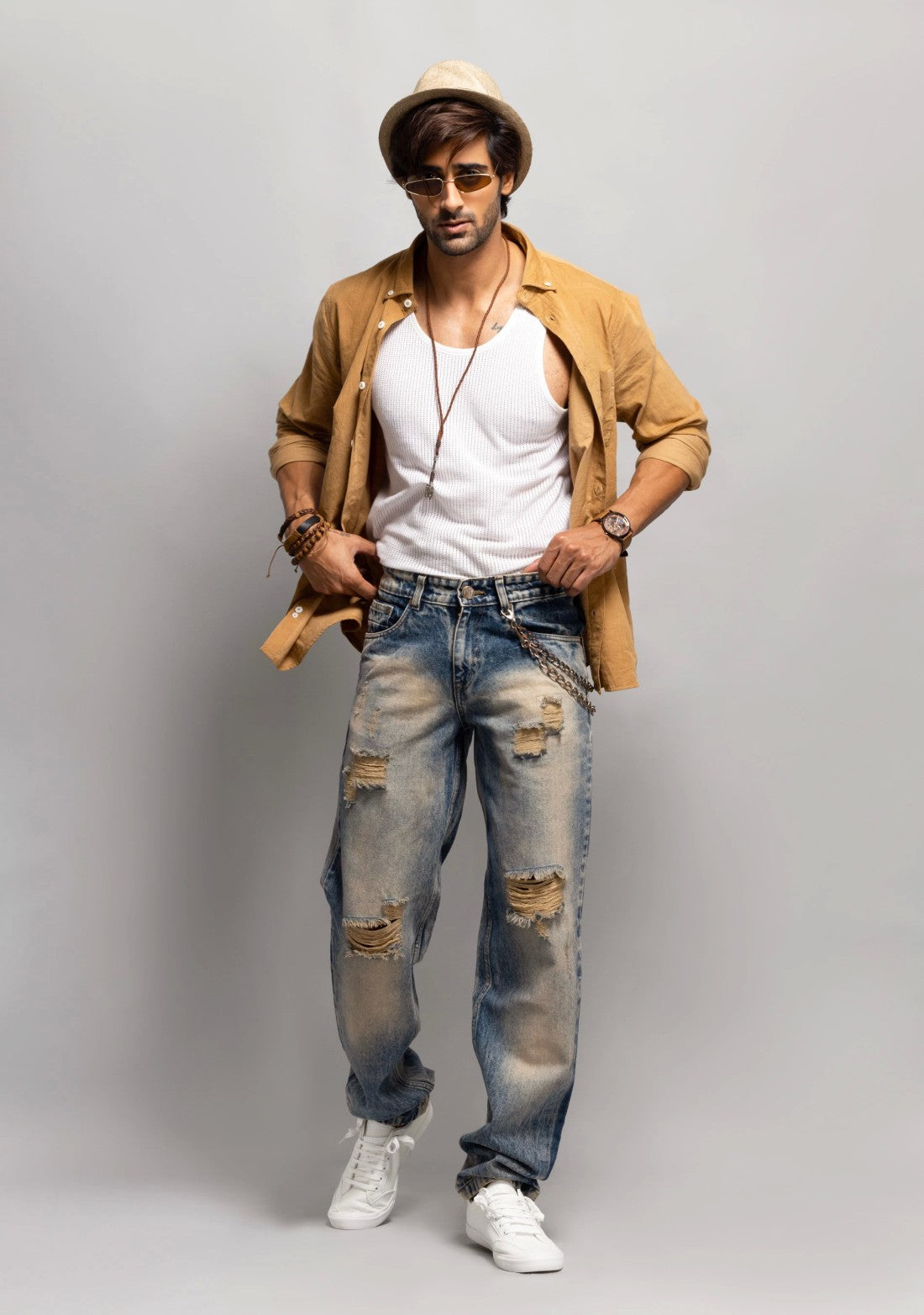 Soft Fabric Tinted Blue Jeans for Men with Comfortable Fit