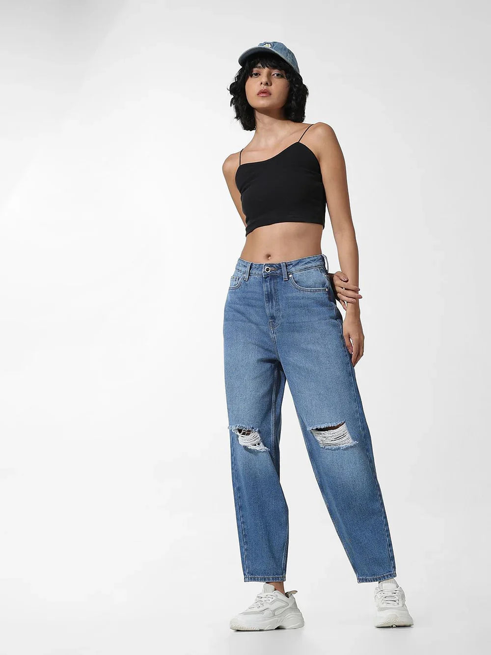 Women's Blue High-Rise Distressed Mom Jeans – Vintage-Inspired Denim with Relaxed Fit and Ripped Detailing