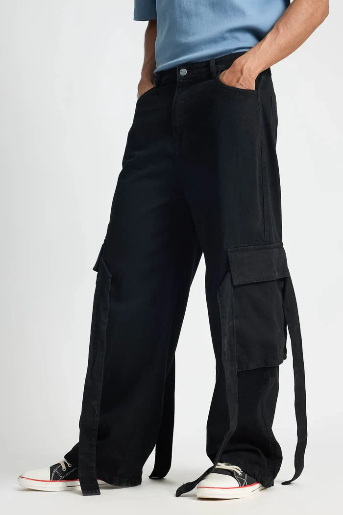 Relaxed Fit Charcoal Cargo Jeans for Men with Baggy Style and Functional Pockets
