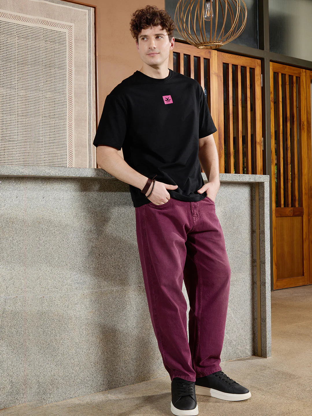 Trendy Casual Loose Fit Maroon Jeans for Men in Stylish Design