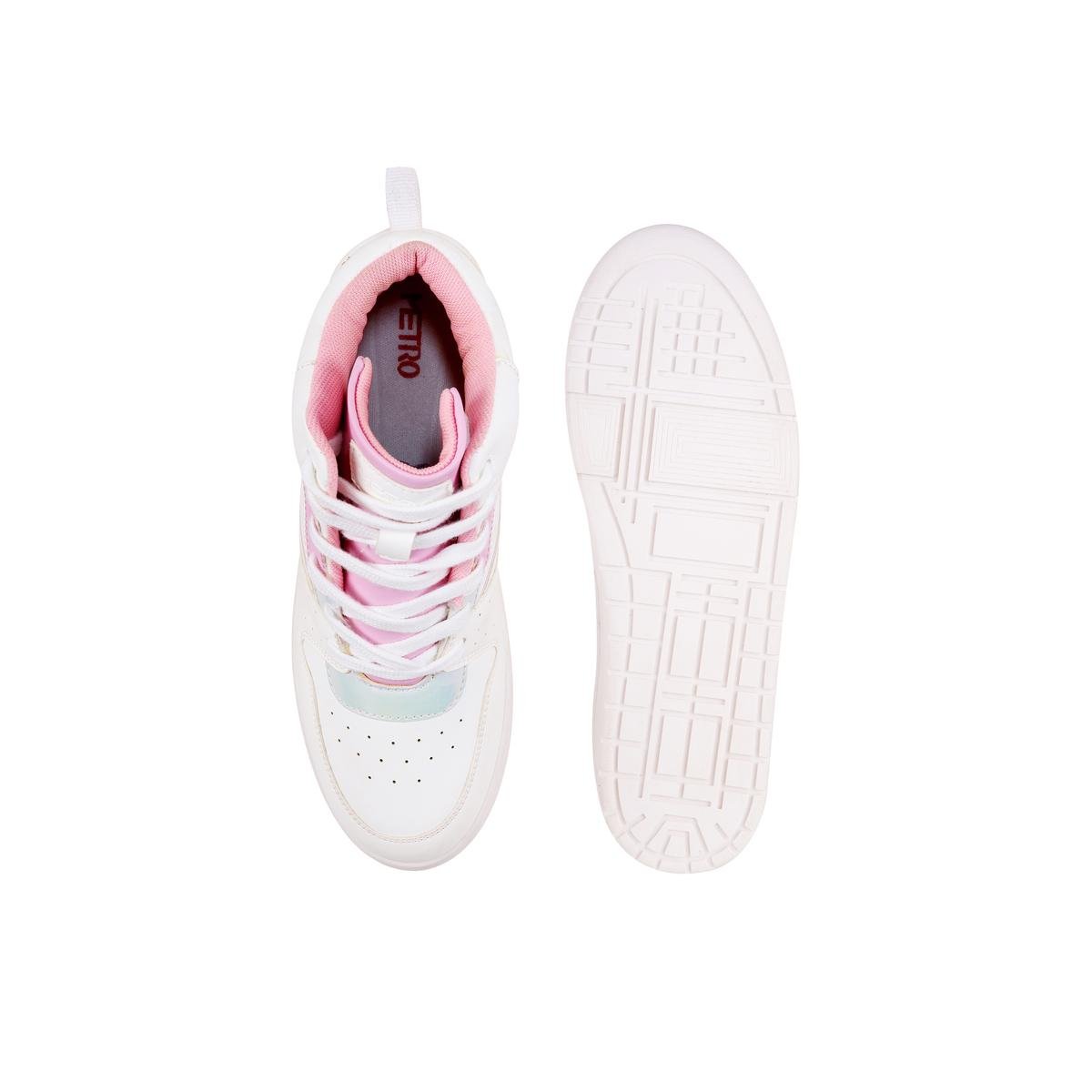 Trendy Women White Casual Sneakers for Everyday Wear Travel and College Outfits