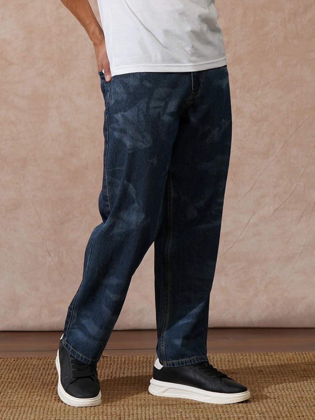 Soft Fabric Blue Washed Loose Fit Jeans for Comfortable Daily Wear
