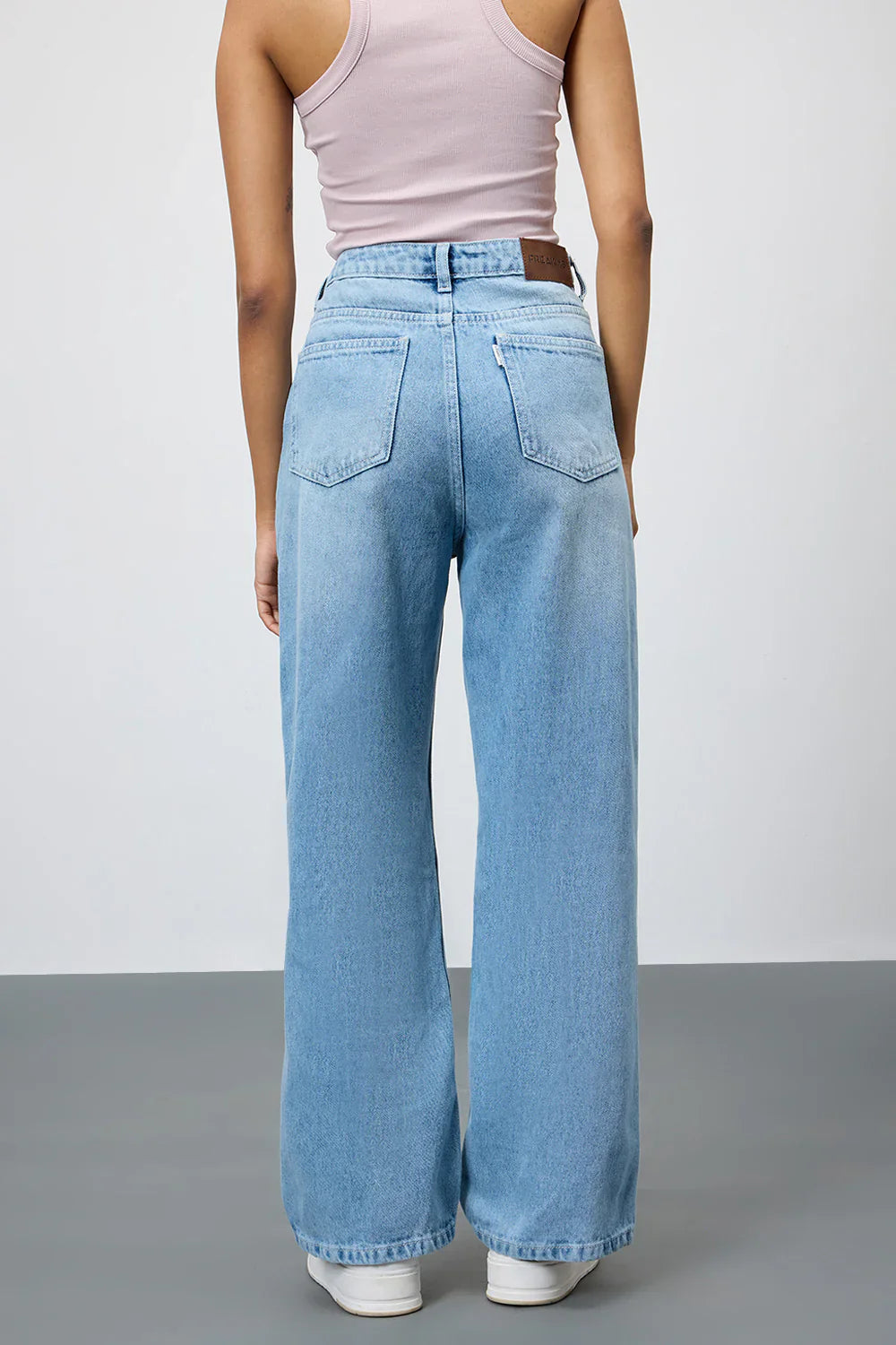 Women's Periwinkle Blue Straight Jeans Classic Everyday Denim with Comfortable Fit and Soft Wash