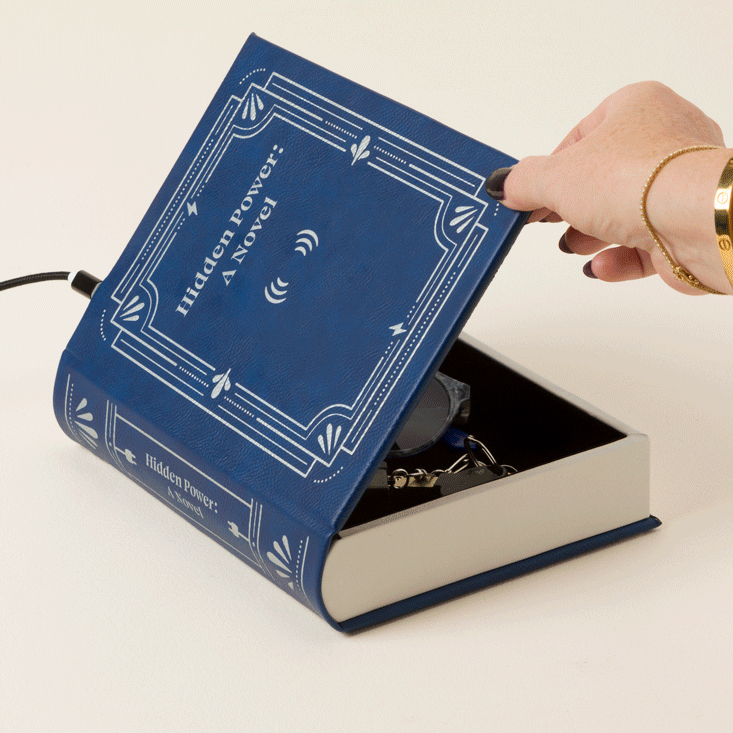 Single Piece Cream Makeup Organizer for Bathroom or Vanity Cosmetic Storage