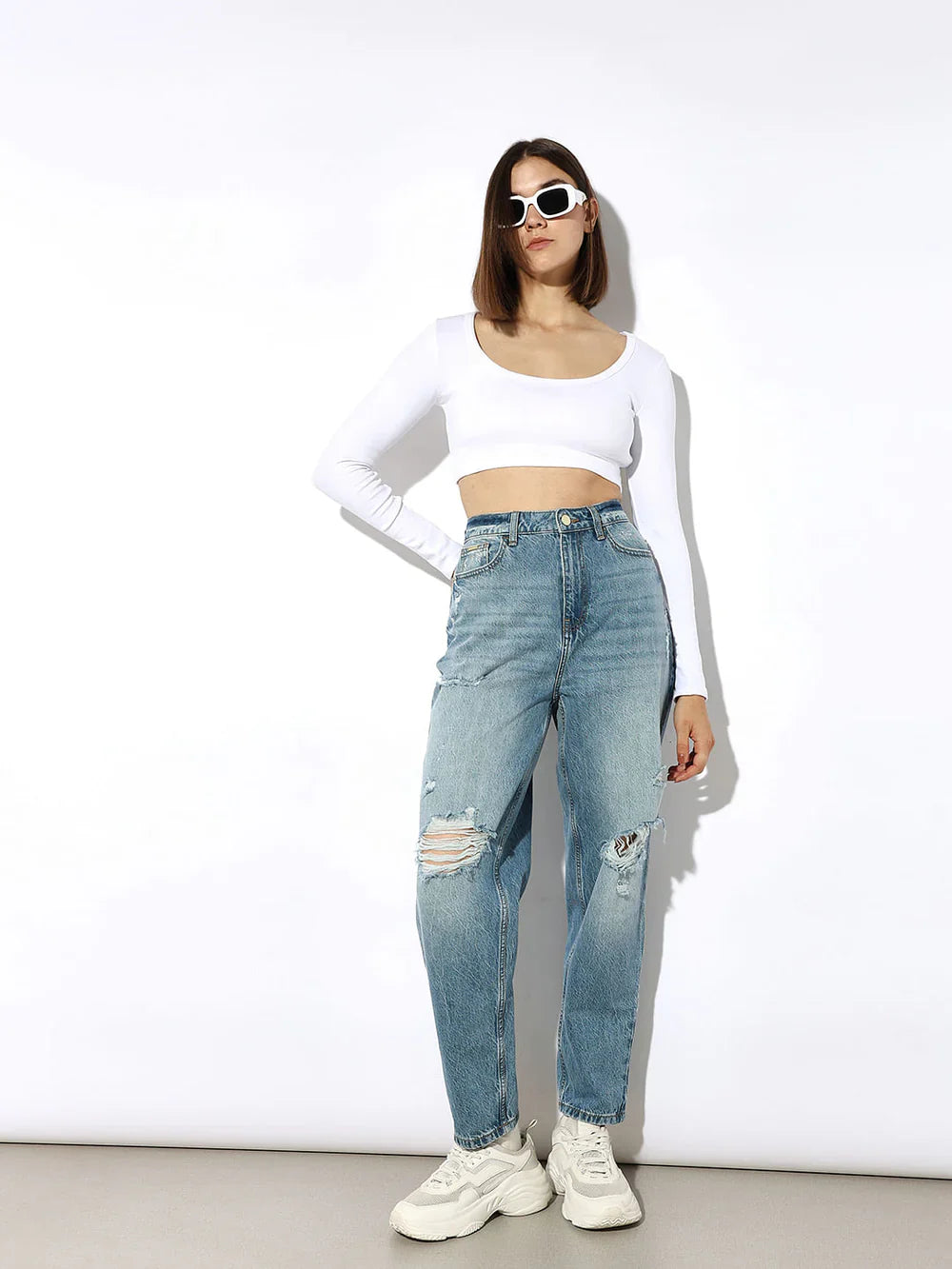 Women's Blue Distressed Slouchy Fit Jeans – Relaxed Casual Denim with Ripped Detailing and Vintage Wash