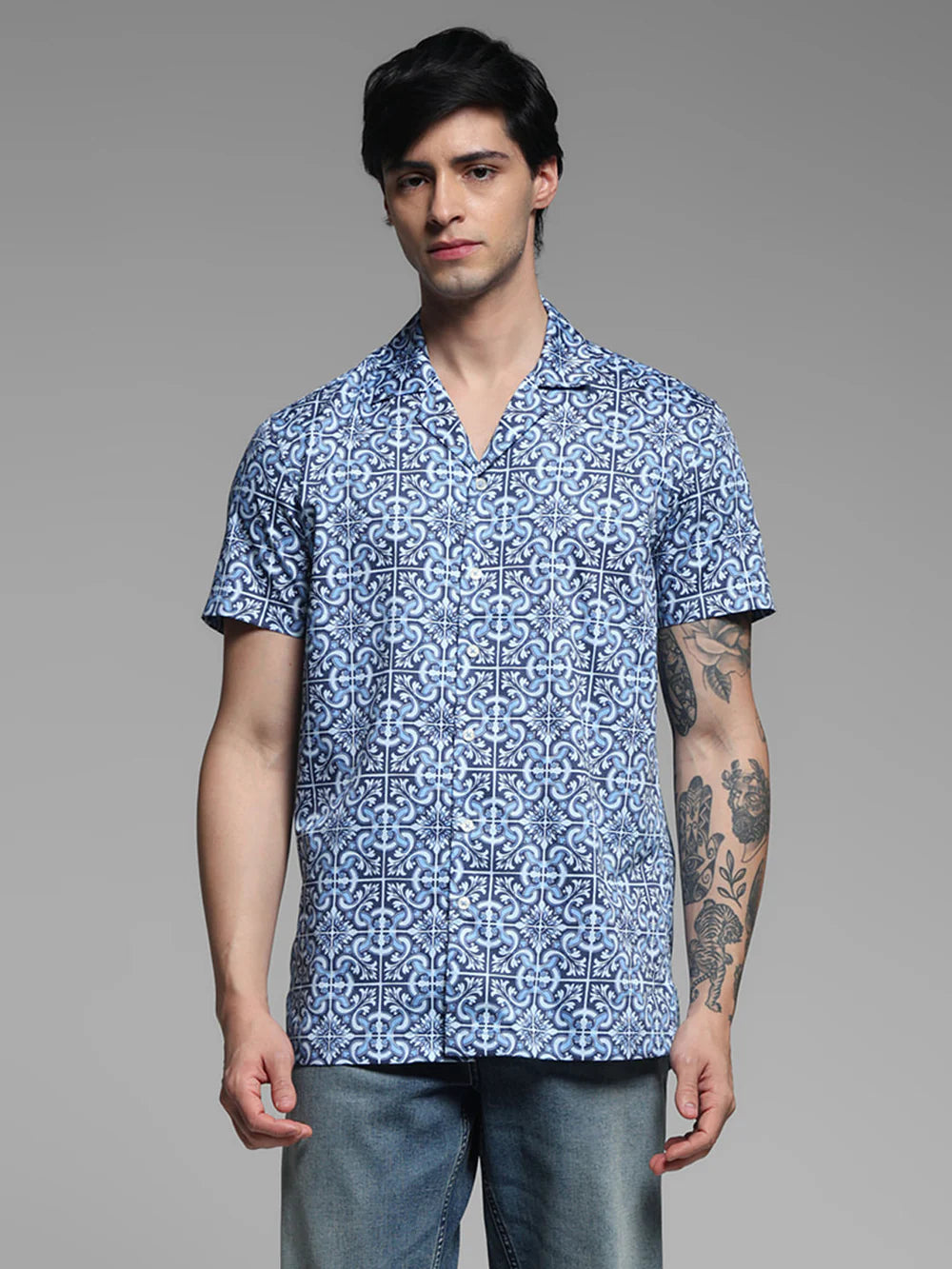 Casual Blue Printed Shirt for Men Perfect for Indoor and Outdoor Wear