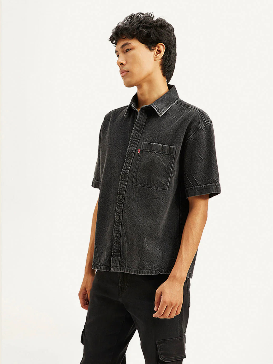 Trendy Men’s Relaxed Fit Solid Denim Overshirt – Durable and Fashionable Casual Wear for Travel, Parties, and Weekend Style