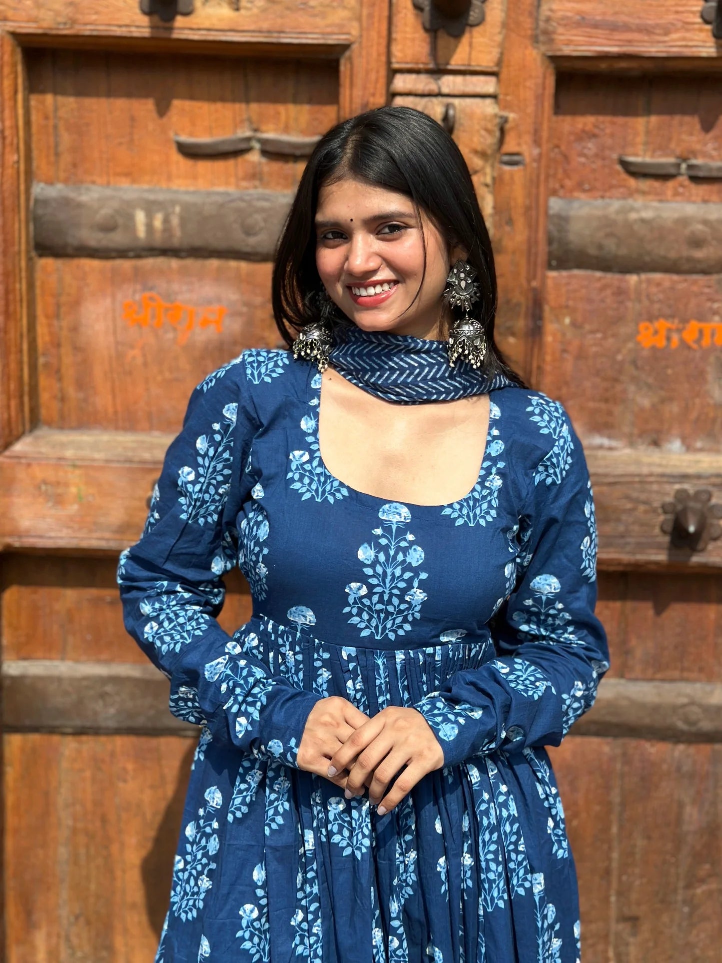 Stylish Extra Ghera Tashi Set for Festivals and Special Occasions