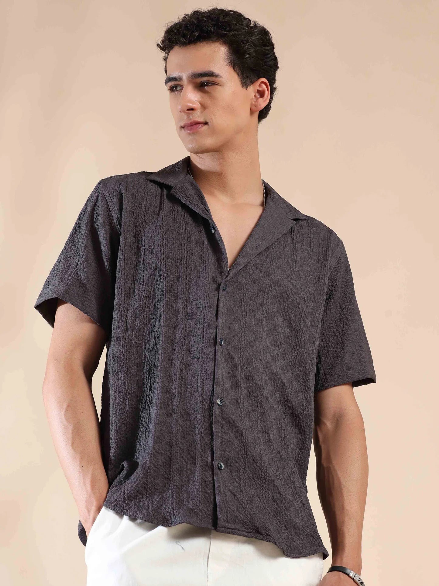 Lightweight Pebble Beach Paradise Popcorn Shirt for Men with Modern Styling