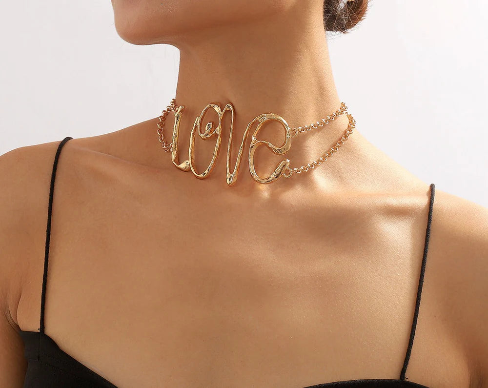 Trendy Glided 'LOVE' Statement Chain Necklace in Luxe Finish