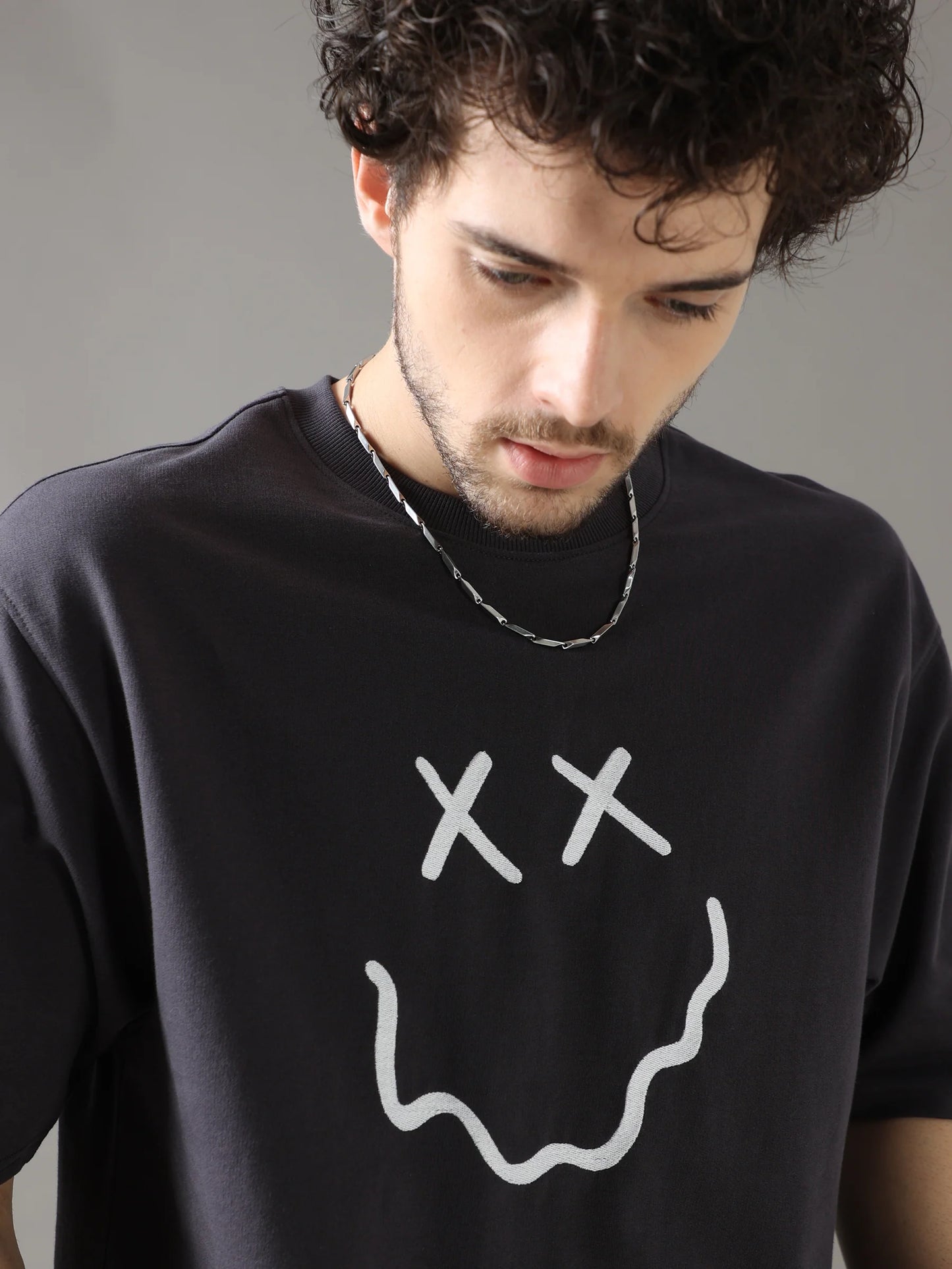 Black Creep It Real Graphic Oversized T Shirt Perfect for Streetwear and Weekend Outfits