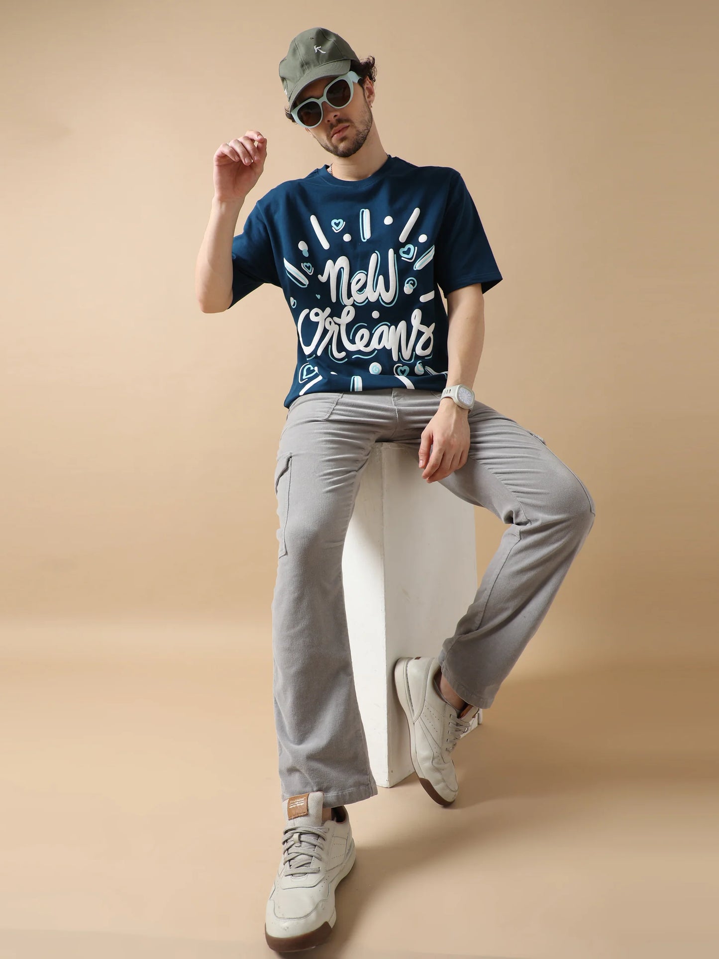 Navy Oversized T-Shirt with New Orleans Inspired Graphic and Comfortable Casual Fit