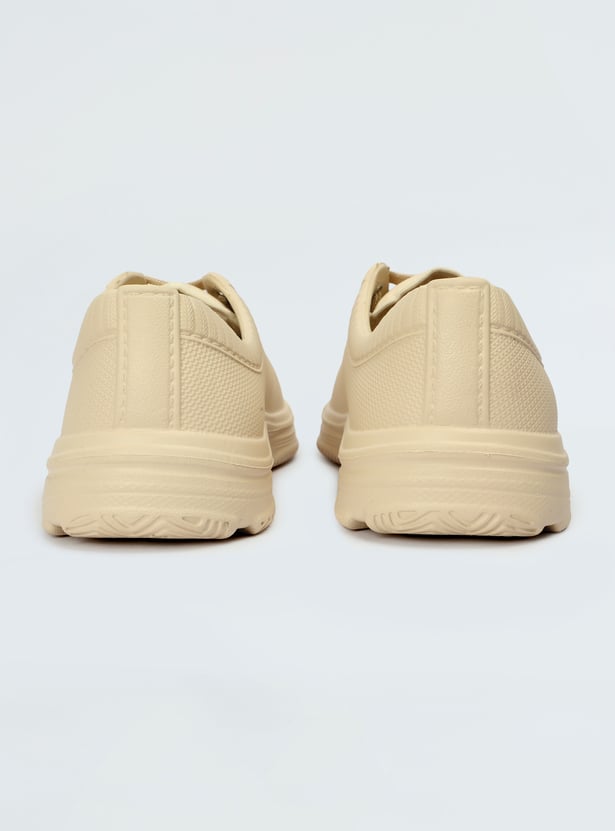 Durable Wash and Wear Sneakers for Men with Flexible Sole and All-Day Comfort