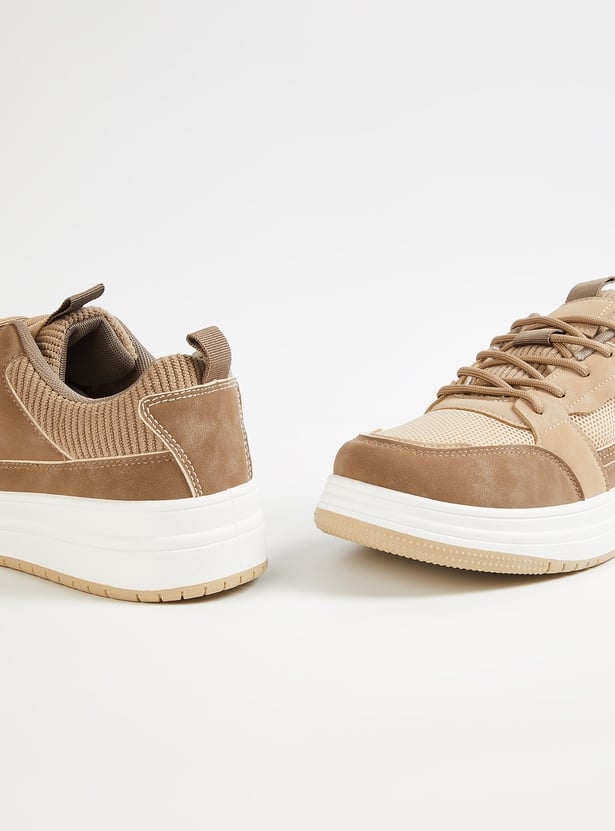 Contemporary Men’s Colorblock Sneakers for Casual Outfits, Office, and Weekend Wear