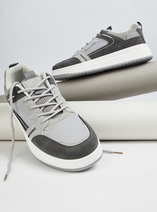 Comfortable Casual Men’s Colorblock Sneakers with Cushioned Insole and Durable Sole