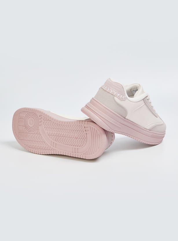 Women Colorblock Sneakers with Modern Streetwear Inspired Look and Soft Padding