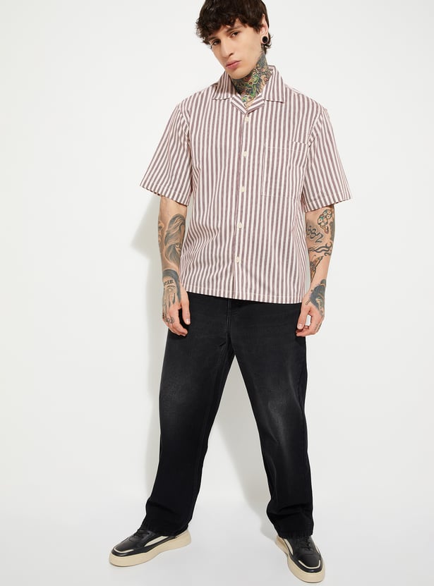 Modern Men’s Resort Shirt with Striped Design – Relaxed Fit Summer Essential for Beachwear and Casual Gatherings