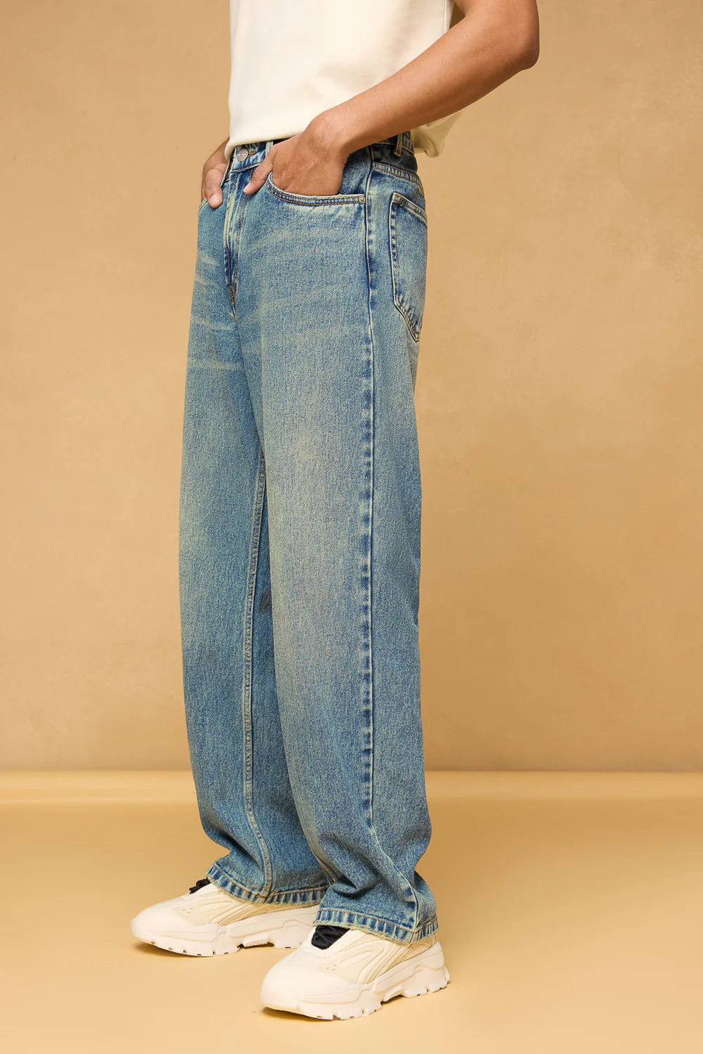 Trendy Blue Spruce Mens Baggy Straight Jeans with Relaxed Fit Casual Denim Style