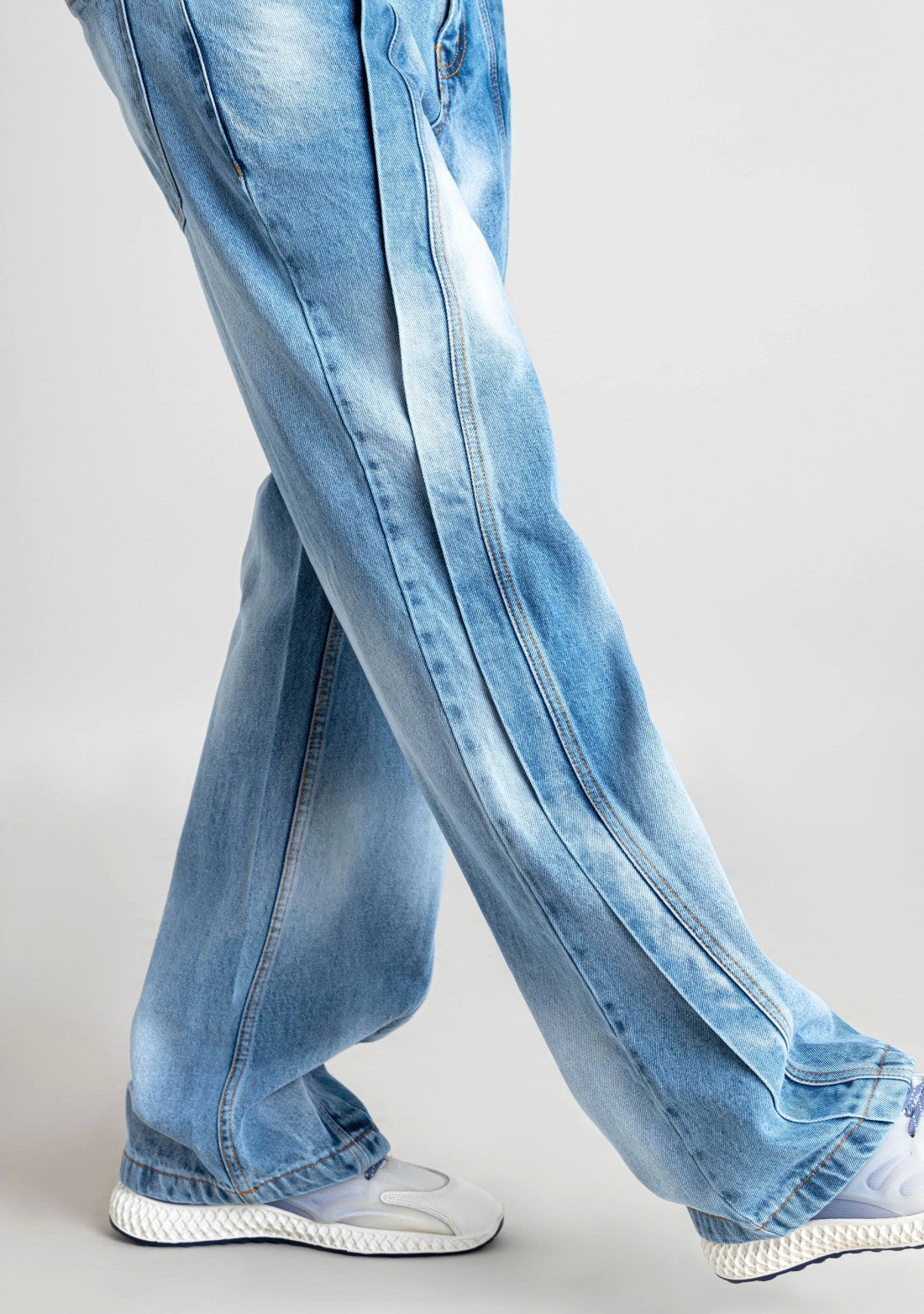 Mens Casual Blue Denim Wide Leg Jeans Modern Loose Fit Trousers