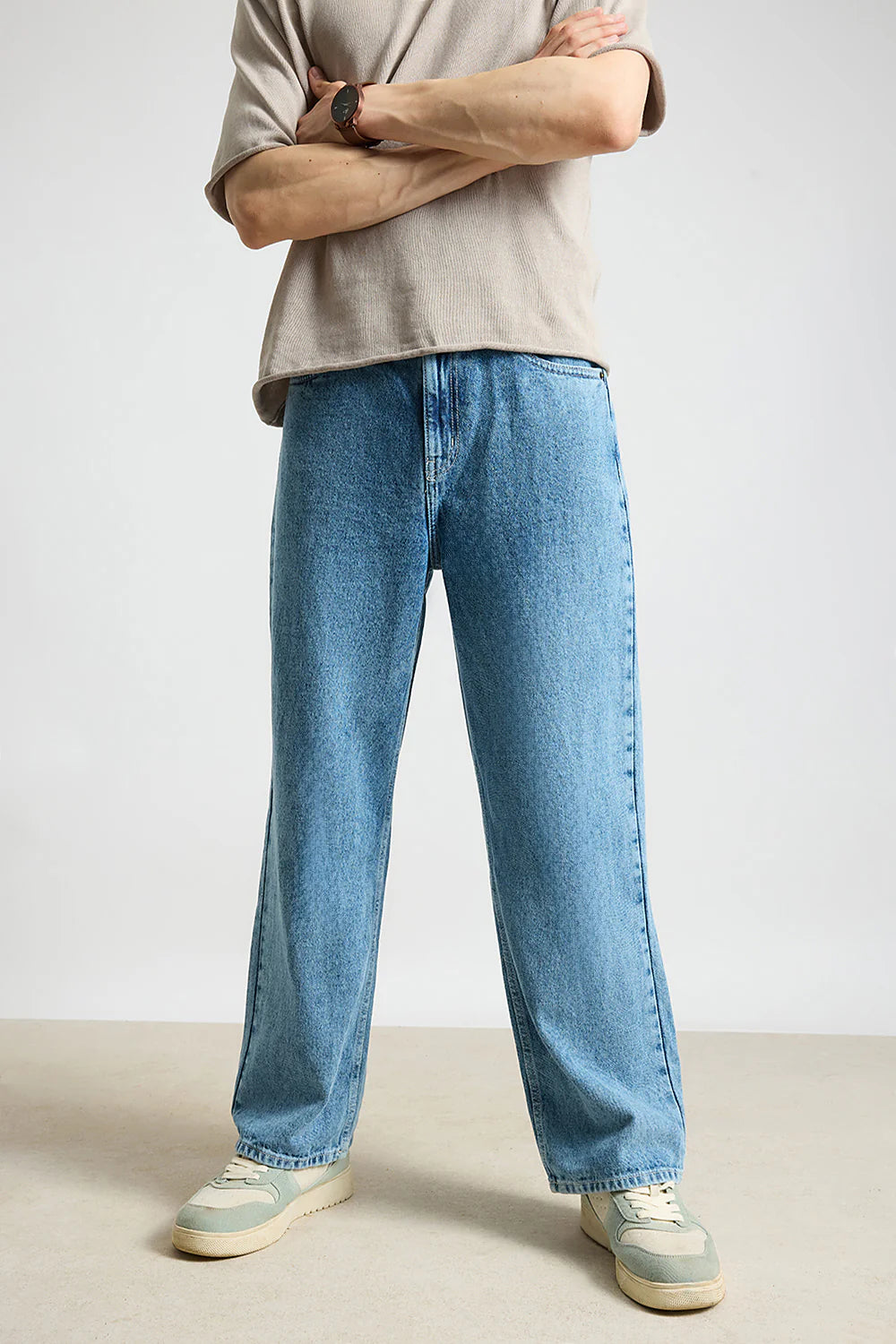 Stylish Urban Grind Men’s Baggy Fit Jeans Loose Straight Leg Denim for Streetwear