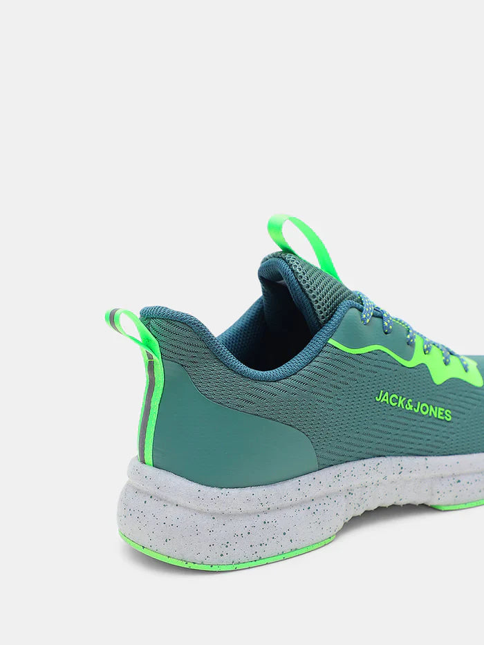 Fashionable Men’s Green Mesh Sneakers Breathable Lace-Up Casual Sports Shoes for Daily Comfort and Style