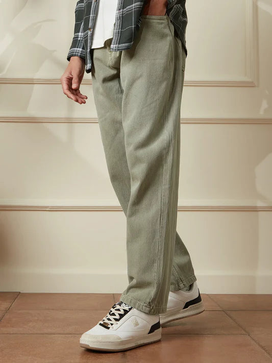 Everyday Wear Green Anti-Fit Jeans for Men with Trendy Fit