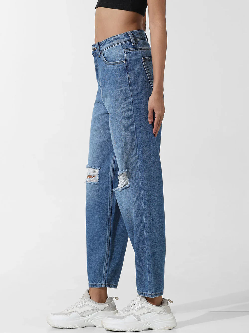 Women's Blue High-Rise Distressed Mom Jeans – Vintage-Inspired Denim with Relaxed Fit and Ripped Detailing