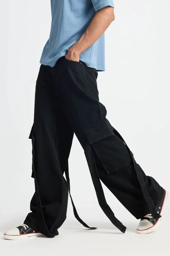 Relaxed Fit Charcoal Cargo Jeans for Men with Baggy Style and Functional Pockets