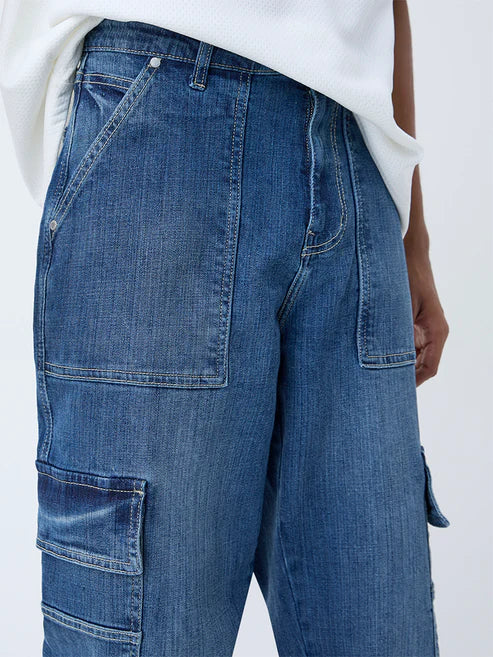 Sleek and Comfortable Dark Blue Mid-Rise Relaxed-Fit Jeans for Men