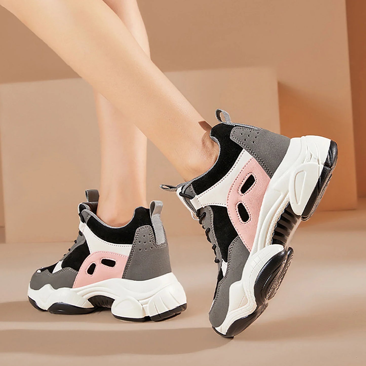 Chunky Platform Sneakers for Women Lightweight and Stylish Design
