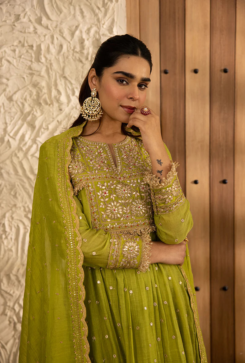 Graceful Green Anarkali Kurta Set with Masakali Style and Gota Embroidery