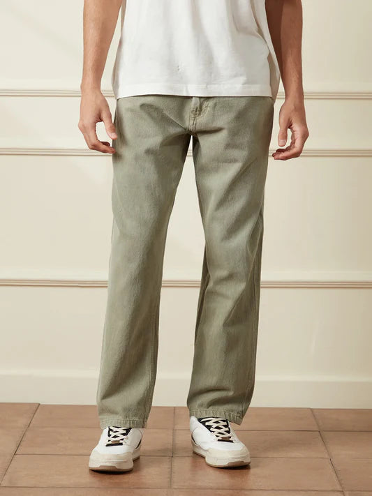 Everyday Wear Green Anti-Fit Jeans for Men with Trendy Fit