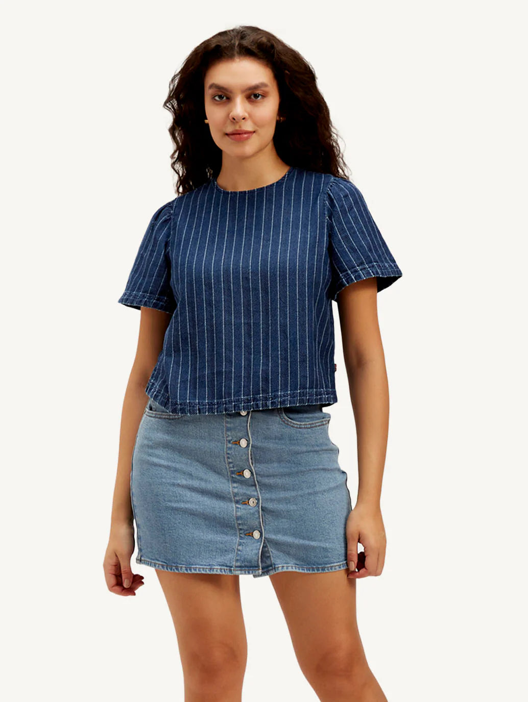 Modern Women’s Striped Denim Top with Round Neck and Lightweight Everyday Wear