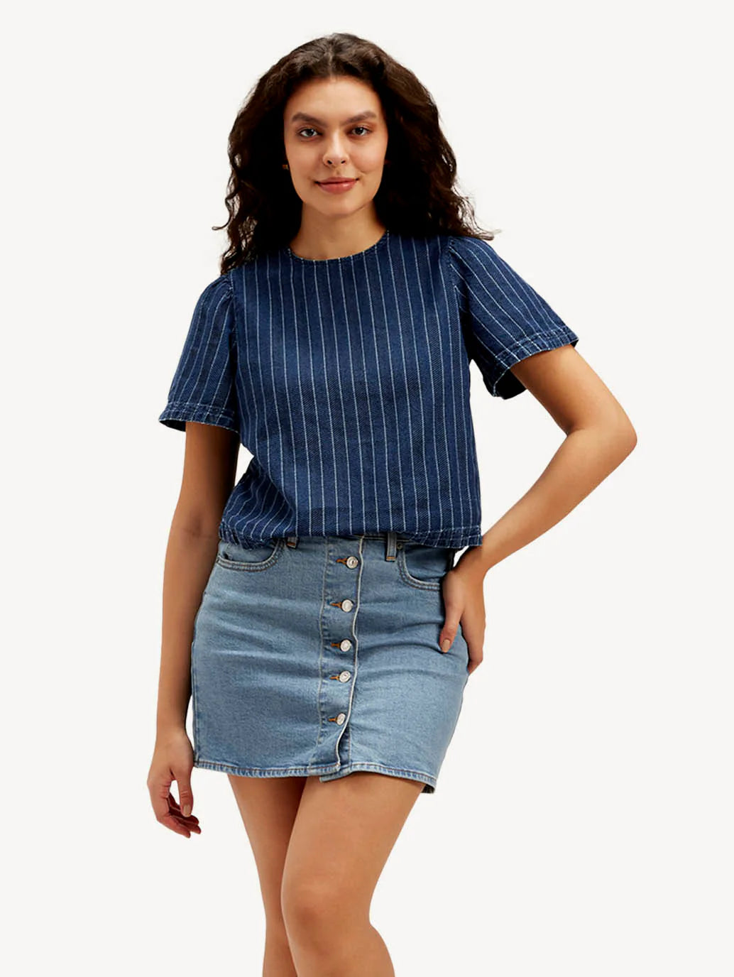 Modern Women’s Striped Denim Top with Round Neck and Lightweight Everyday Wear