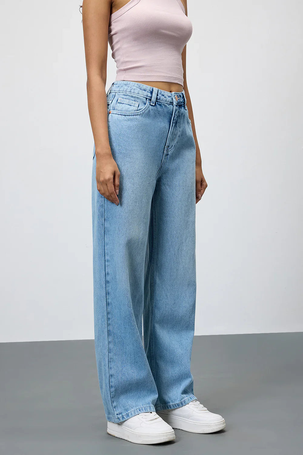 Women's Periwinkle Blue Straight Jeans Classic Everyday Denim with Comfortable Fit and Soft Wash