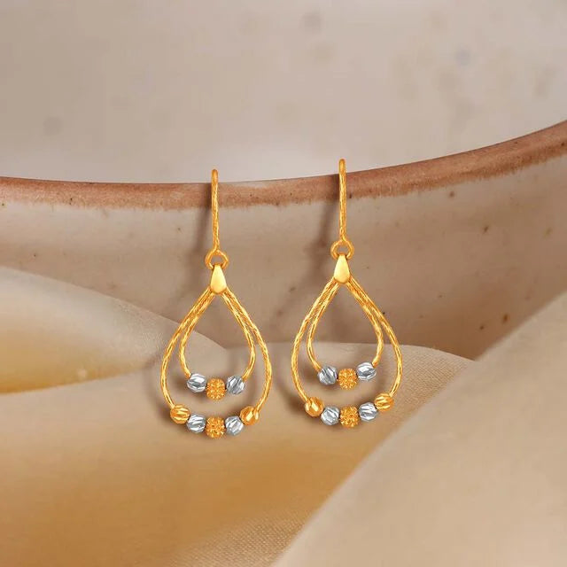 Fashionable Petite Drop Earrings Lightweight and Stylish for Women