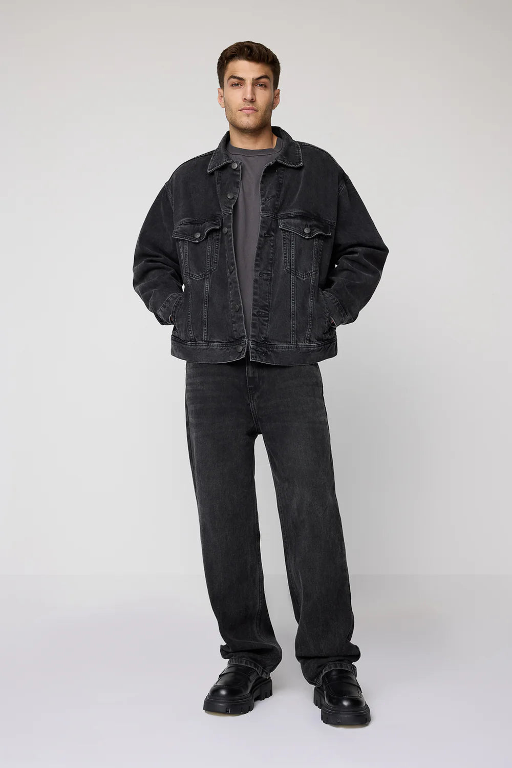 Classic Cinder Baggy Jeans for Men Relaxed Fit Straight Cut Denim Pants