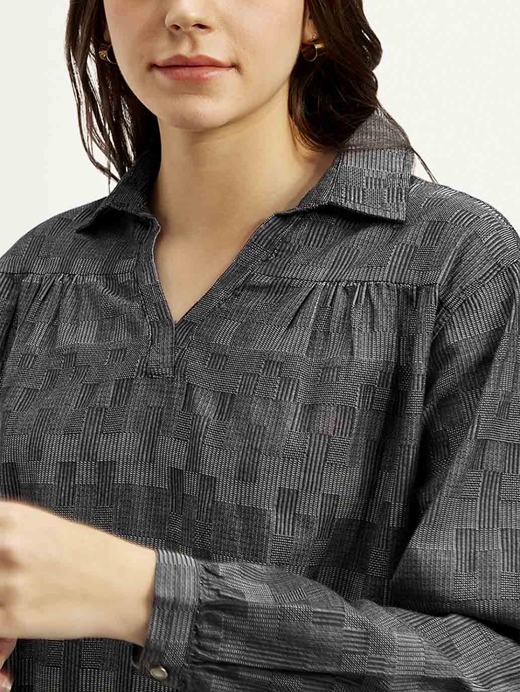 Women’s Charcoal Grey Abstract Design Spread Collar Everyday Top
