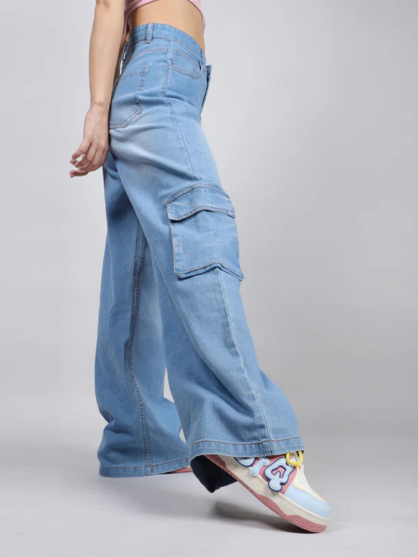 Women Casual Straight Fit Jeans Featuring Multiple Pockets for Daily Outfits
