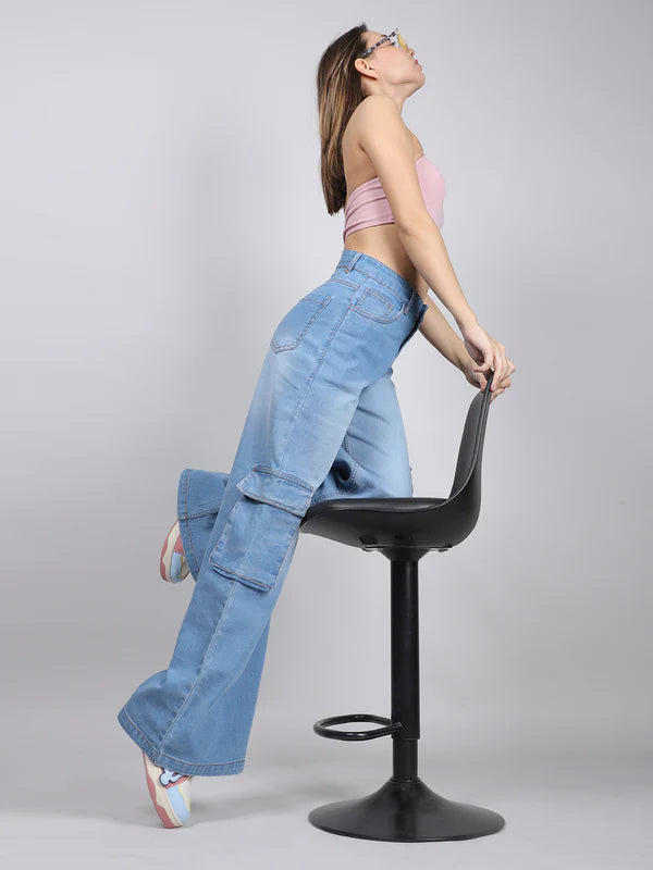 Women Casual Straight Fit Jeans Featuring Multiple Pockets for Daily Outfits