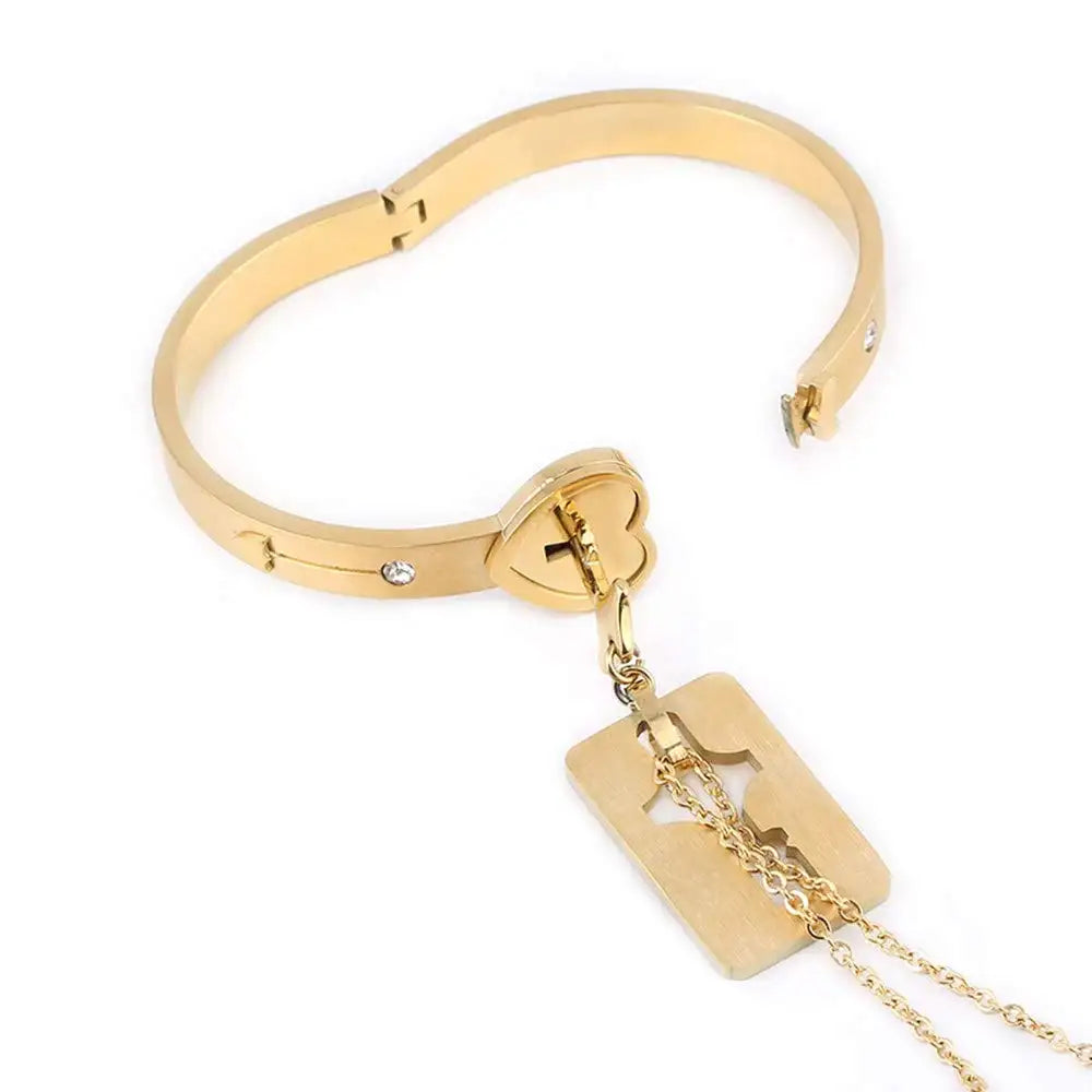 Romantic Gold Bracelet and Necklace Set with Lock and Key Motif