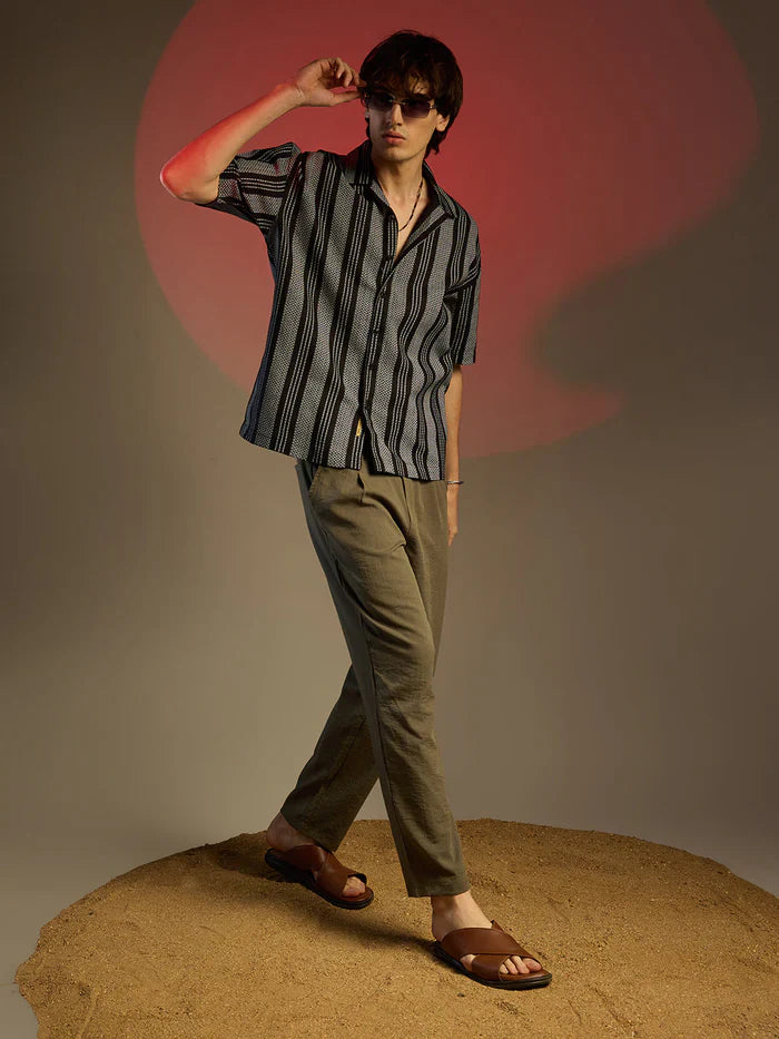 Breathable Woven Fabric Oversized Shirt with Classic Stripe Design