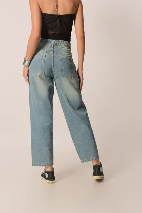 Womens Barrel Fit High Rise Jeans in Blue Tinted Wash with Comfortable Modern Style