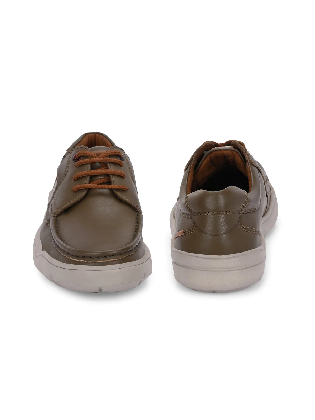 Fashionable Lace-Up Sneakers for Men with Contemporary Design