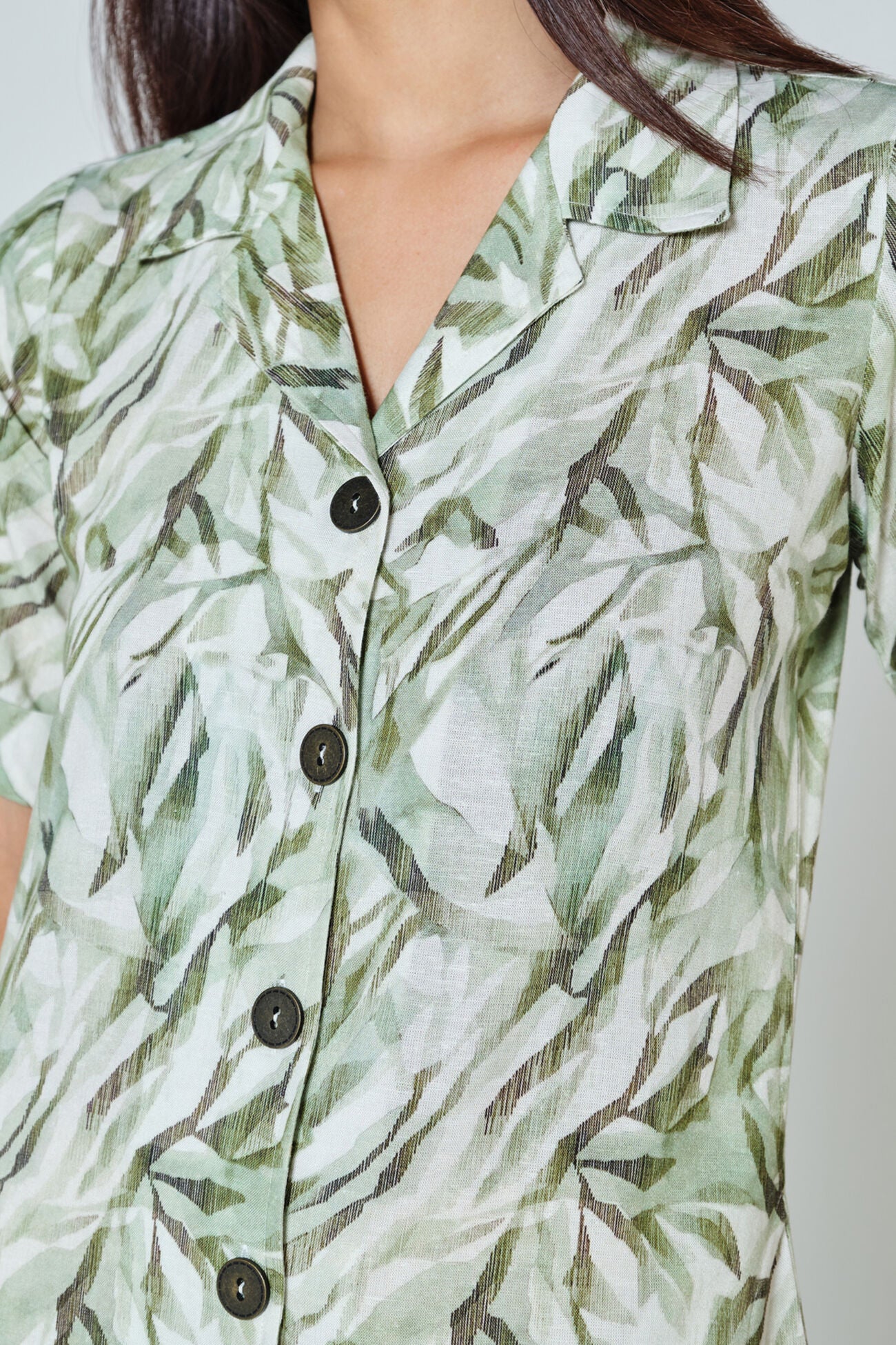 Women’s The Meadow Dress – Stylish Midi Dress with Flowy Hem for Everyday Wear
