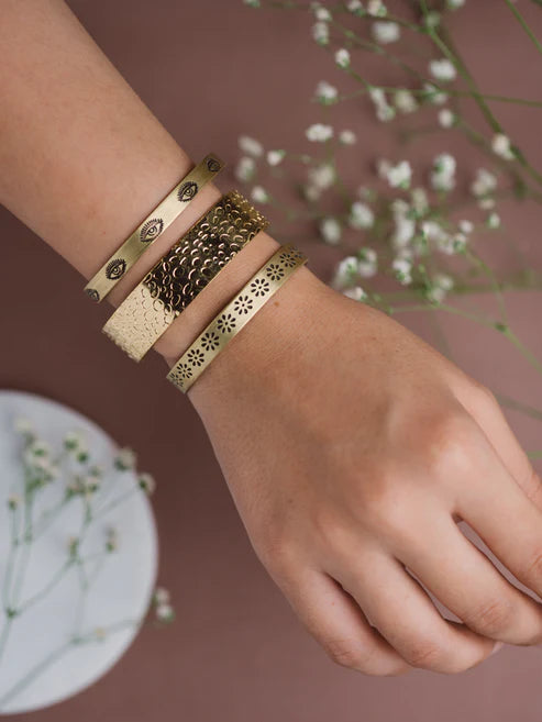 Chic Adjustable Tri Cuff Brass Bracelet Set – Stack of Three Stylish Bracelets