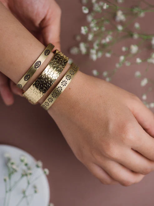 Chic Adjustable Tri Cuff Brass Bracelet Set – Stack of Three Stylish Bracelets